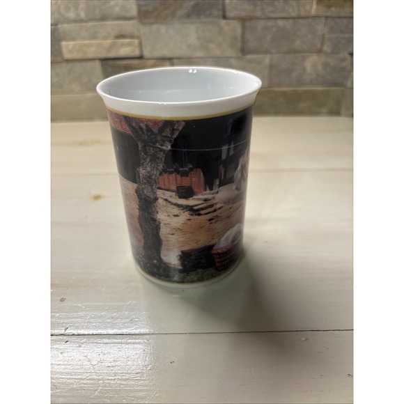 Danbury Mint ~ M.I. Hummel Mugs of the Year Porcelain Cups - 2 Cups Mar,Jan. - Picture 9 of 13